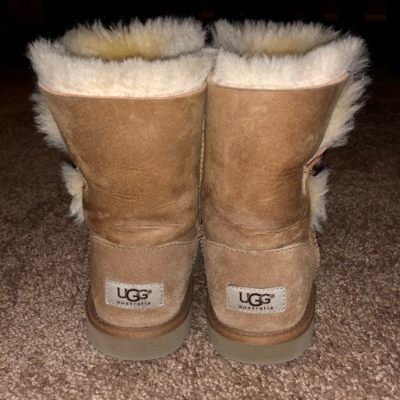 UGG Bailey Button Boots - Picture 4 of 4